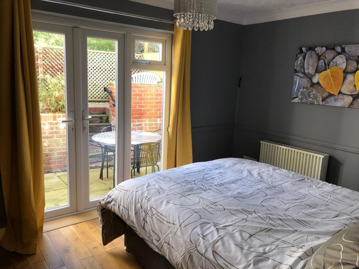 Stylish 2 Bed Apartment Next To The Norfolk Broads Coltishall Exterior photo